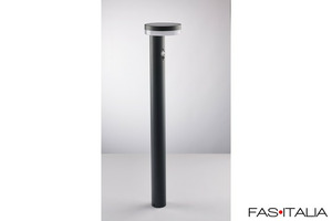 Paletto LED solare con sensore Paletto LED solare con sensore