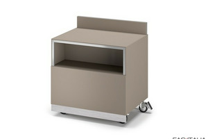 Mobile buffet con ruote per esterno Mobile buffet con ruote per esterno